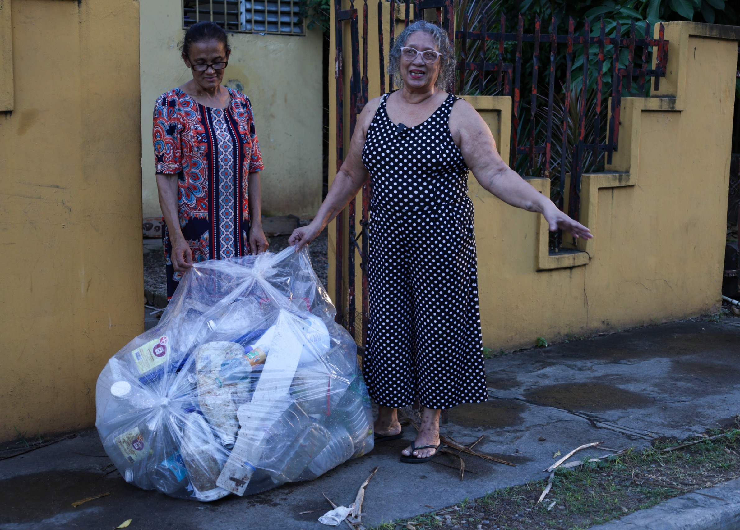 La Alcaldía de Santo Domingo Este realizó el operativo “Yo Reciclo, ¿Y Tú?” para fomentar el reciclaje en el Sector Los Trinitarios