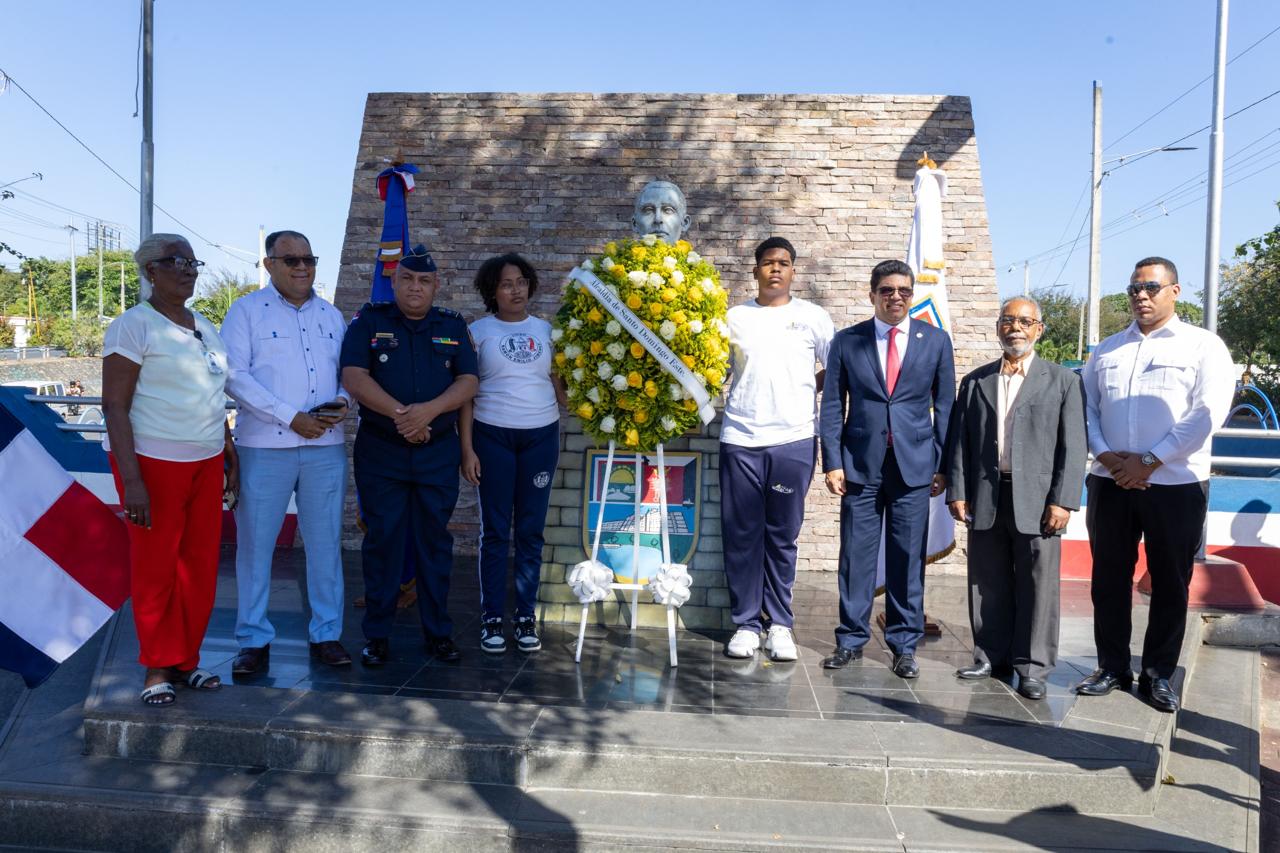 La Alcaldía de Santo Domingo Este realiza acto conmemorativo por el 208 aniversario del natalicio del prócer Francisco del Rosario Sánchez