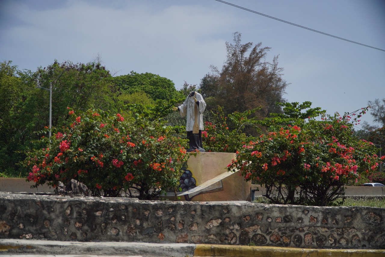 Alcaldía reparará la estatua del santo católico San Vicente de Paúl