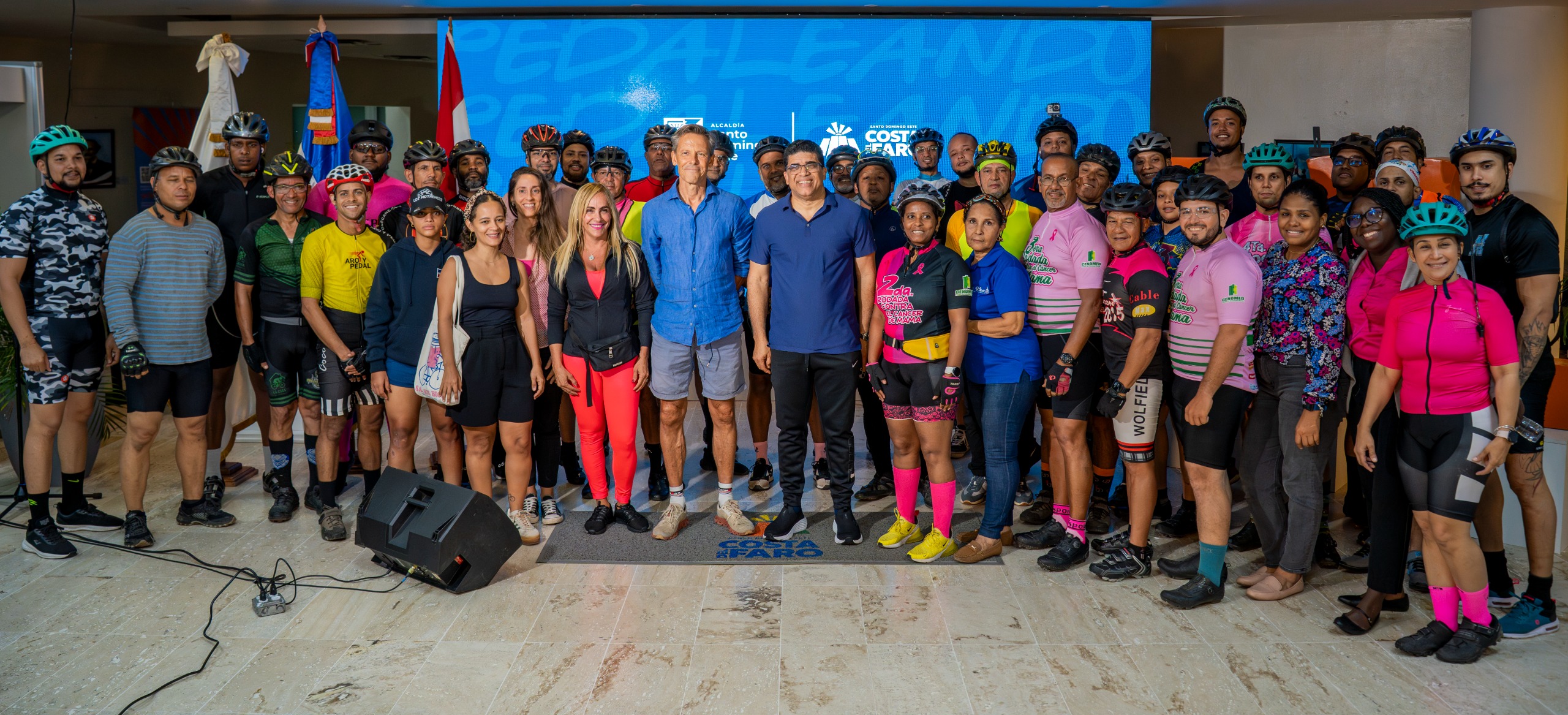 ASDE y Embajada del Reino de los Países Bajos celebran el Día Internacional de la Mujer con la bicicletada ‘Pedaleando por la Salud de las Mujeres’