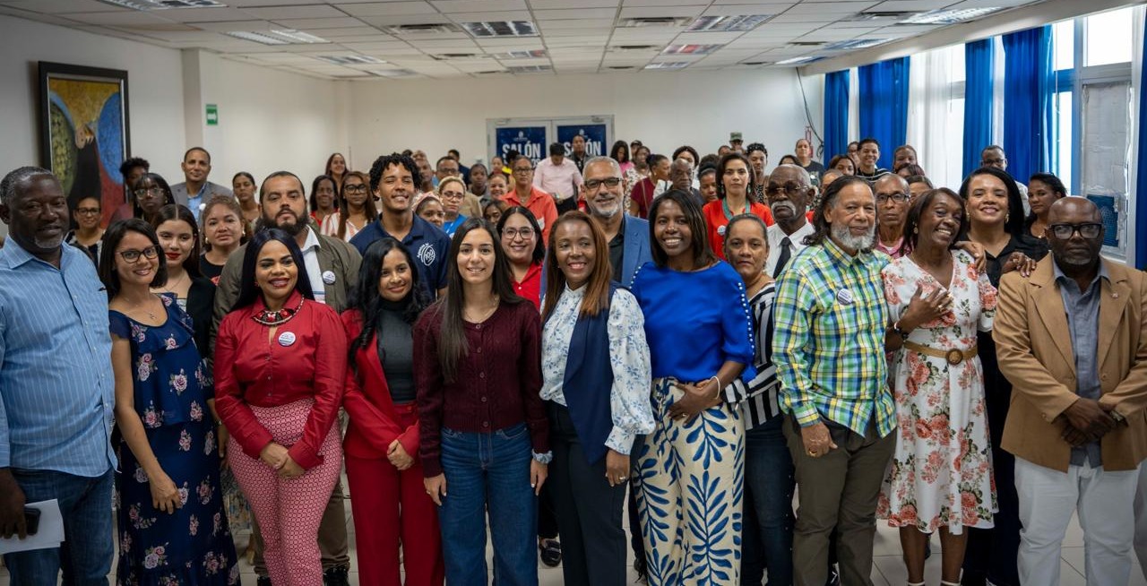 Ayuntamiento de SDE conmemora el Día Nacional de la Asociación de Padres, Madres, Tutores y Amigos de la Escuela