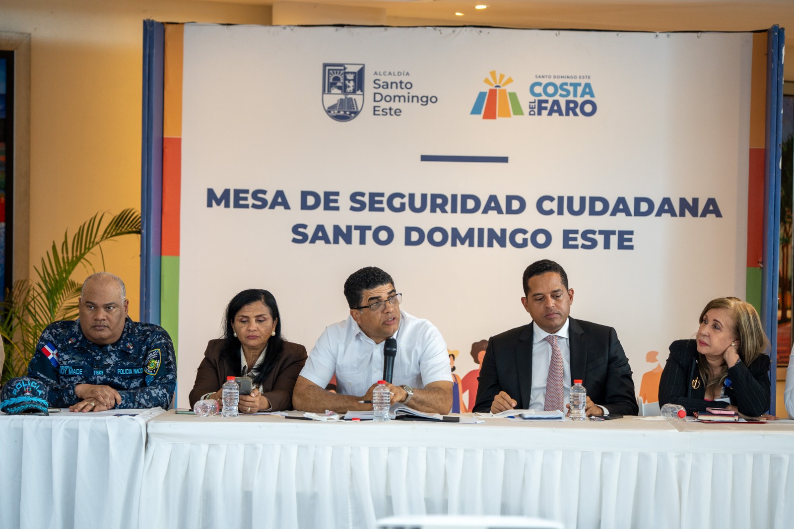 ASDE aborda seguridad ciudadana y preparación ante eventos climáticos en la Mesa de Seguridad, Ciudadanía y Género