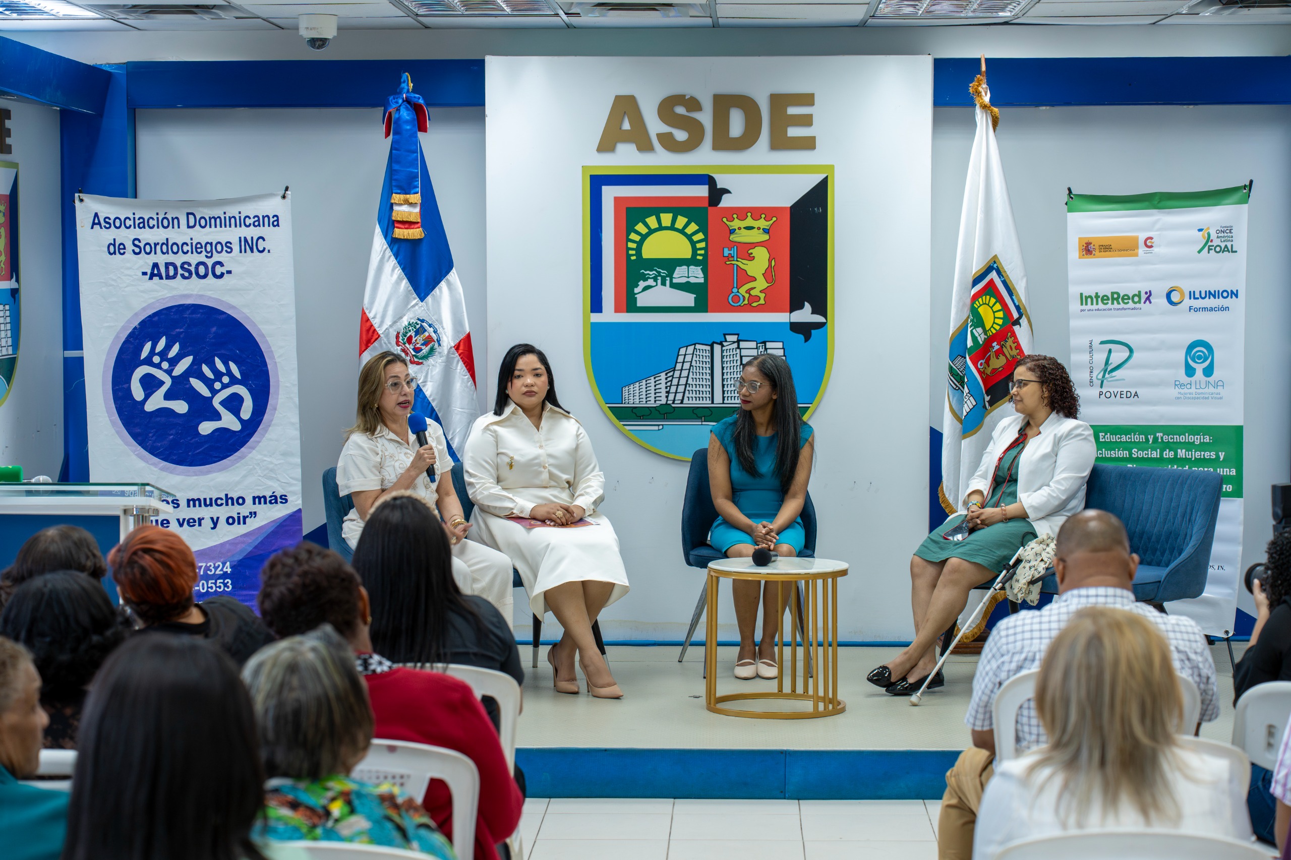 ASDE y ADSOS conmemoran el Día Internacional de la Sordoceguera con un conversatorio sobre inclusión y derechos